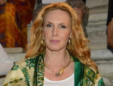 Eβελίνα Παπούλια: Είχε αρνηθεί ρόλο που έκανε απίστευτη επιτυχία (βίντεο)